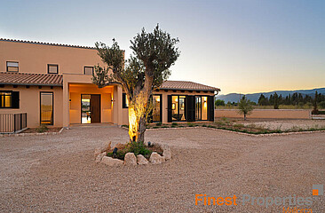 Neubau Finca in Santa Maria mit 4 Schlafzimmer zu verkaufen