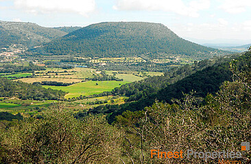 Baugrundstück mit Genehmigung und Projekt in llucmayor zu verkaufen