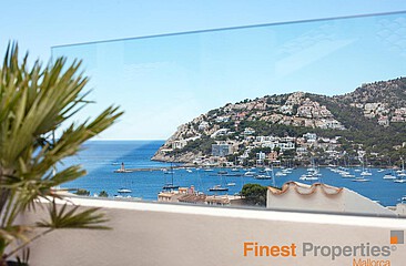 Neu saniertes Stadthaus in Port Andratx zu verkaufen