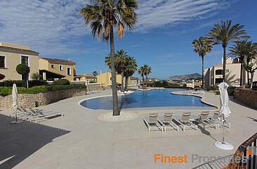 Reihenhaus mit Meerblick in Santa Ponsa zu verkaufen