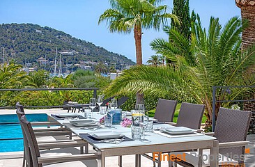 Finca mit Ferienvermietungslizenz in Port Andratx zu verkaufen