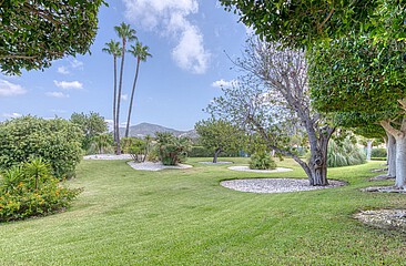 Herrschaftliches Anwesen in unwiederbringlicher Lage am Golfplatz von Santa Ponsa