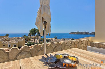 Elegante Duplex-Penthouse mit 3 Schlafzimmern in Nova Santa Ponsa zu verkaufen