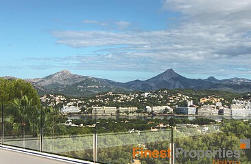 Neu saniertes Einfamilienhaus mit kleinem Meerblick in Santa Ponsa zum Mieten
