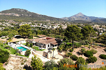 Traumhafte Finca mit Panorama-Blick in Es Capdellà