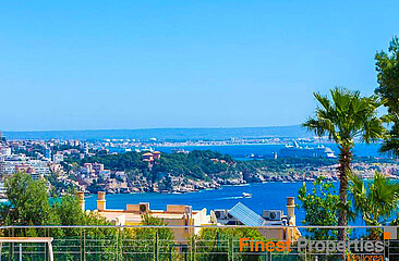 Luxus Villa in Cas Catala mit Meerblick und Tennisplatz zu verkaufen