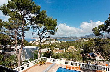 Meerblick Villa plus Baugrundstück in Santa Ponsa zu verkaufen