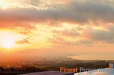 Moderne Luxusvilla mit Panoramablick in Son Vida zu verkaufen